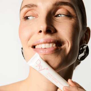 SKINCARE MAKEUP - Plumping Lip Serum SPF 30